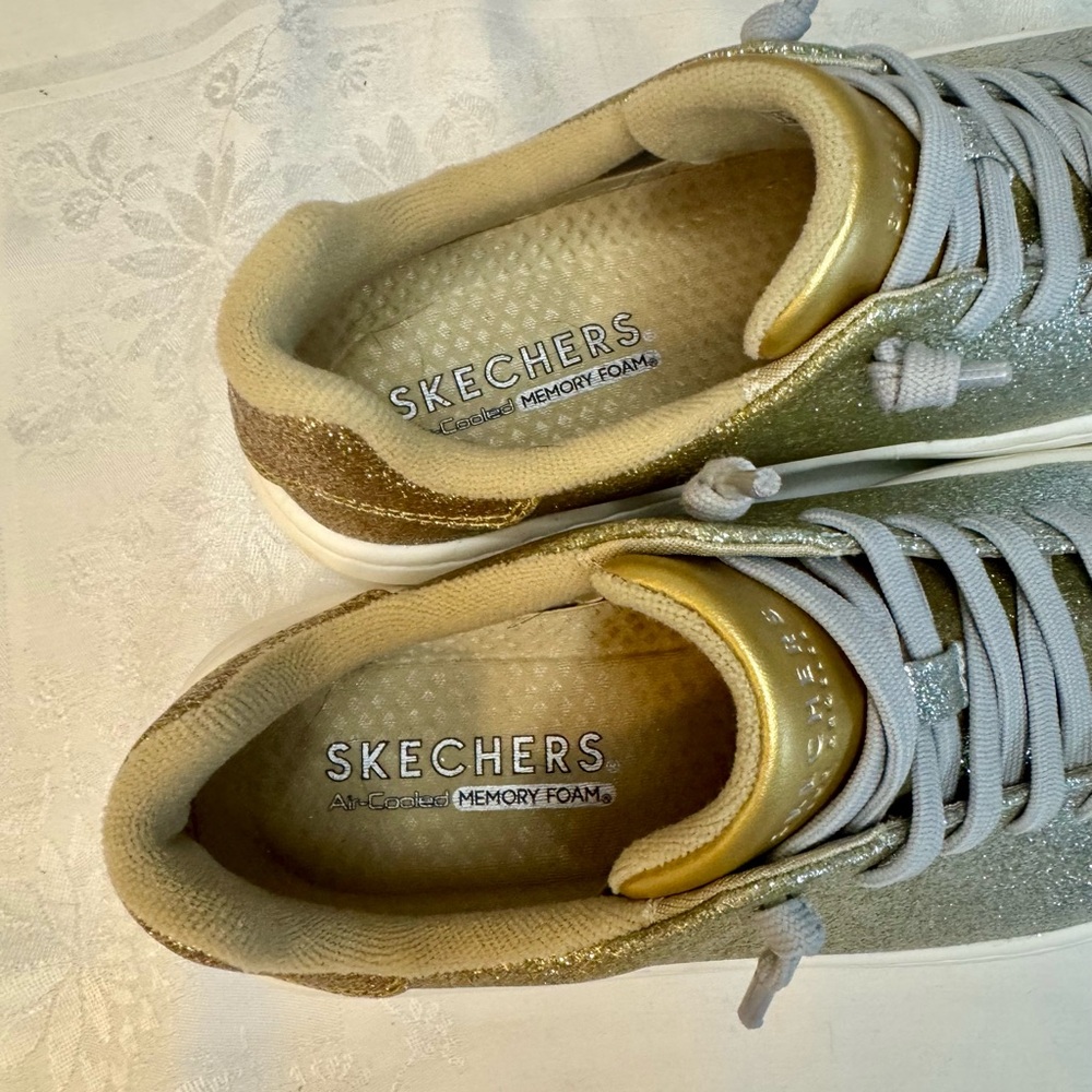 Skechers Women's Silver Sneakers - Picture 4 of 5
